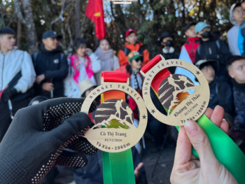 Tour trekking tà xùa - phu sa phìn