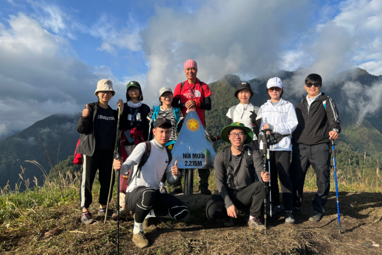 Tour trekking Ky Quan San - Bạch Mộc Lương Tử